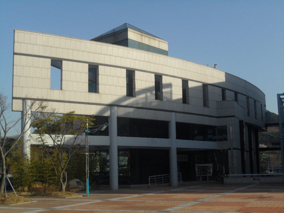 양산문화예술회관 소공연장